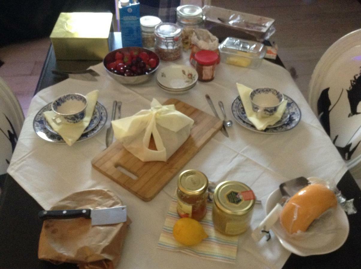 Brugmann443 Bed & Breakfast Saint-Gilles Bagian luar foto